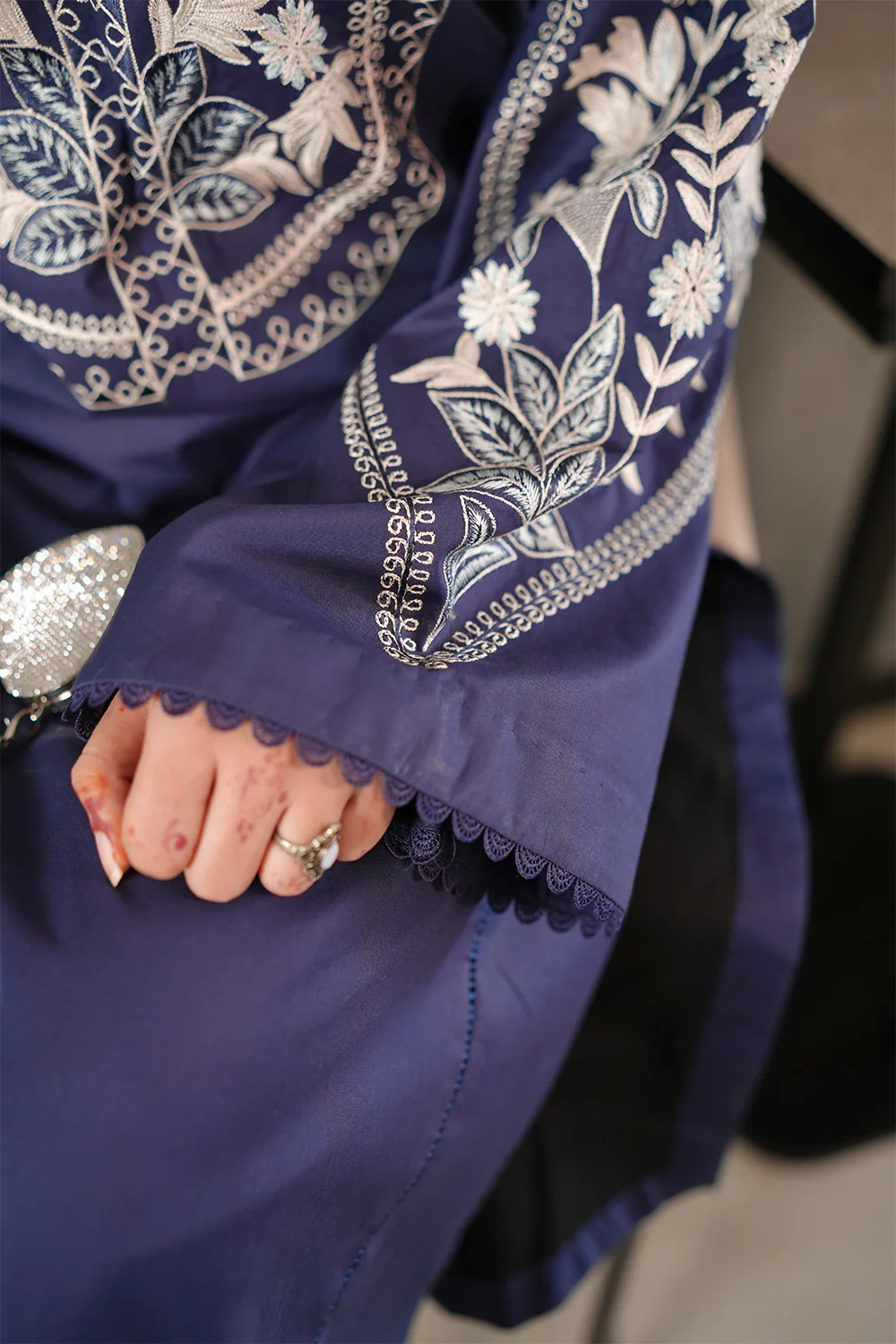 VICTORIA - MSS6049 - Image 3